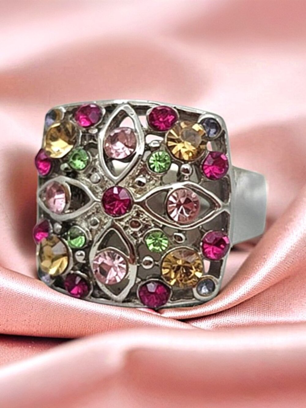 Luxe Prism Sparkle Ring